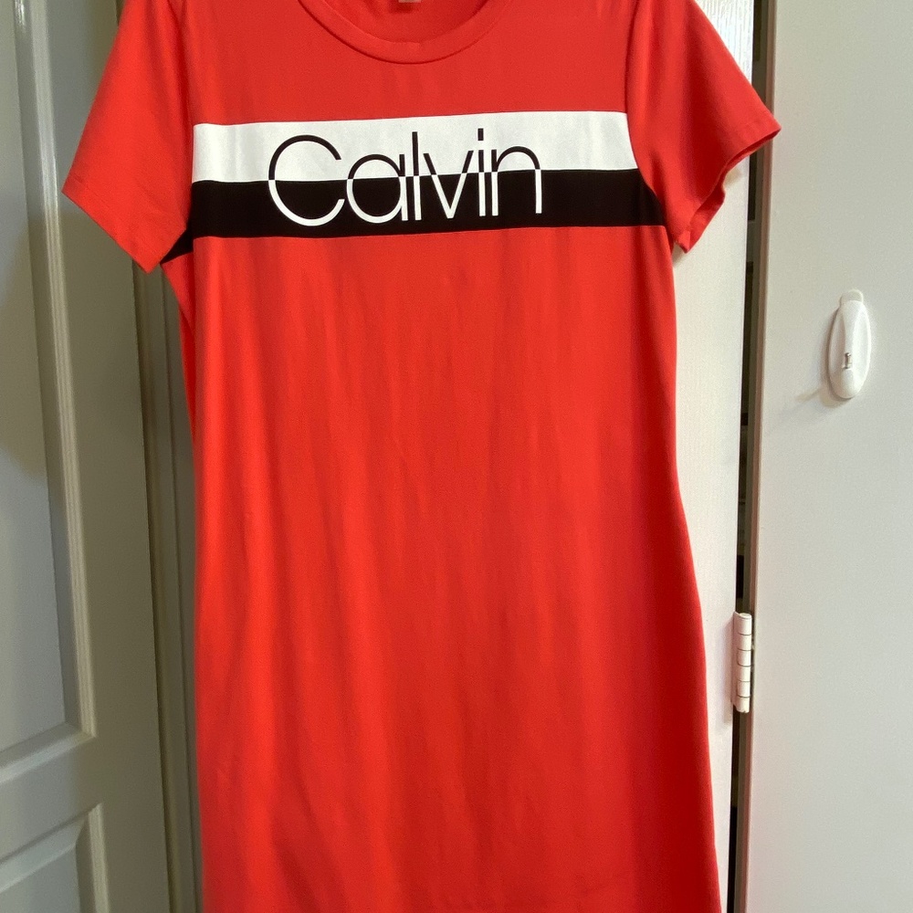 Calvin Klein T-Shirt Dress